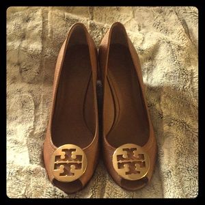 Never worn Tory Burch peep toe wedge